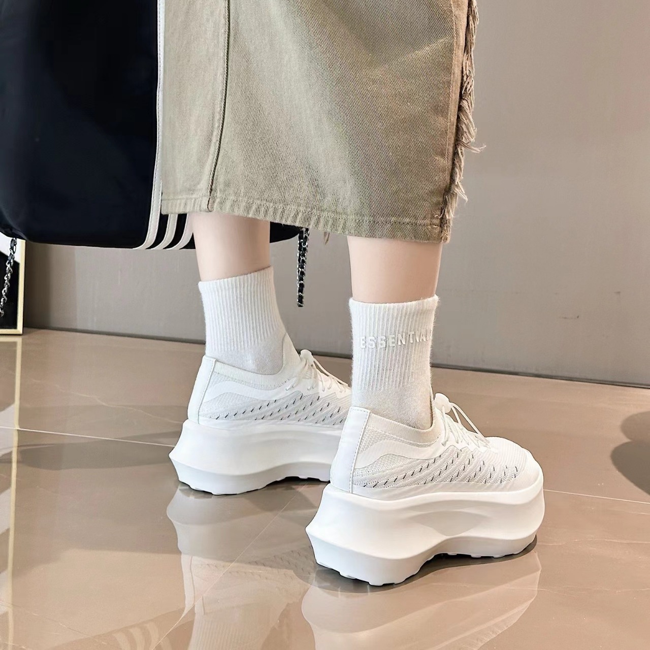 Tênis de malha com sola grossa - Men'S Shoes Hoka Sale avaliação e preço